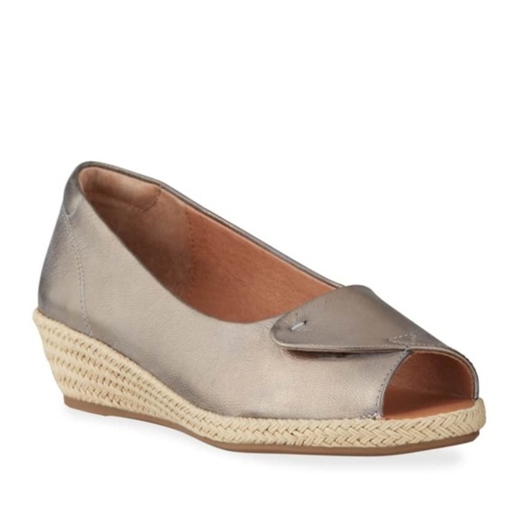 Gentle Souls Demi Alpargata Metallic Silver Wedge Espadrille Sandal Size 9.5 - Picture 1 of 13